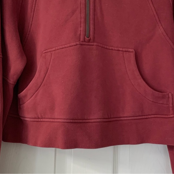 Lululemon - Picture 3 of 9